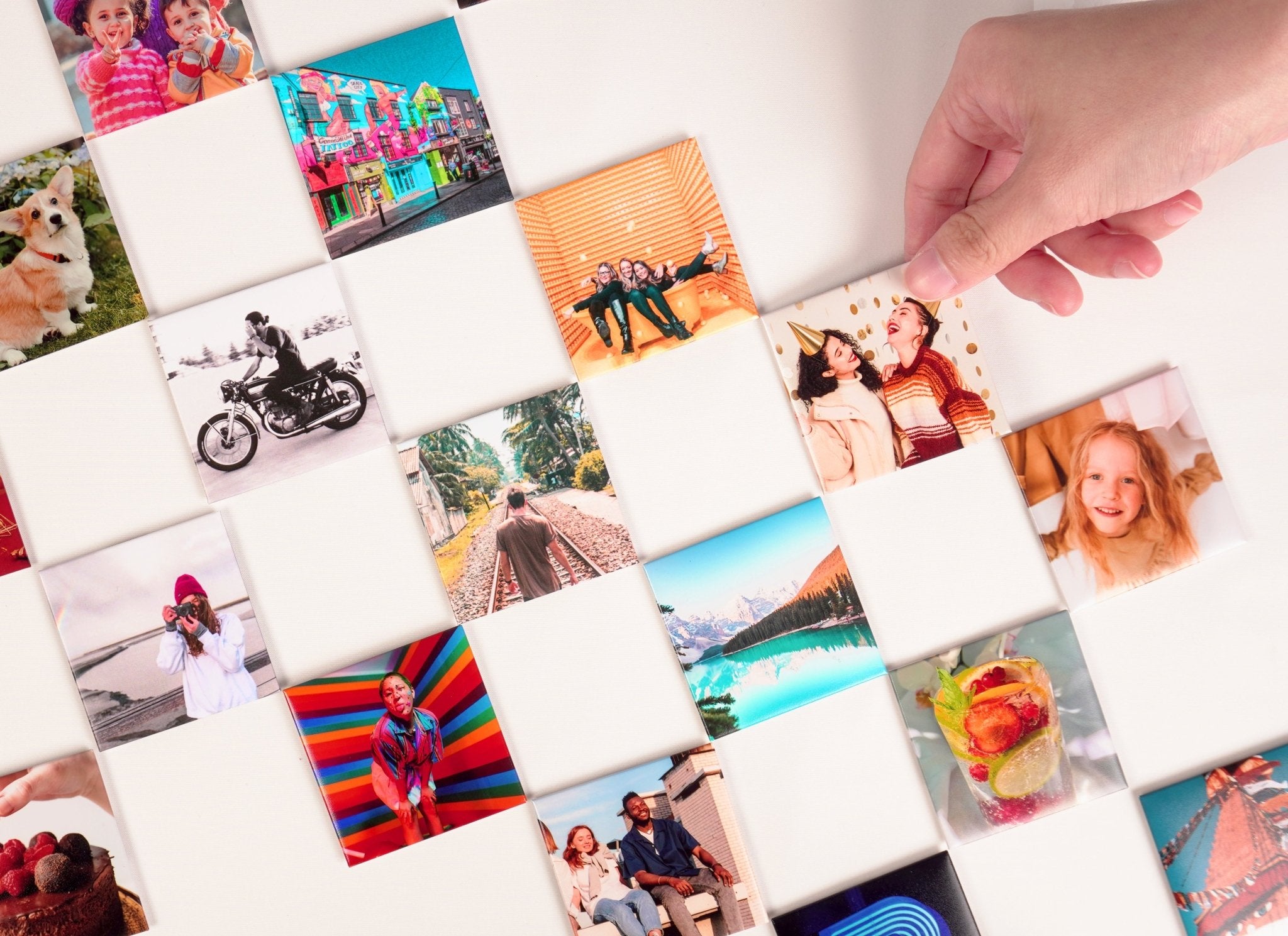 Fridge Maget | Square photo magnet - Lalapic | these square photo magnet are perfect to display your Instagram photos. you can arrange them to any form to showcase your memories with your family.